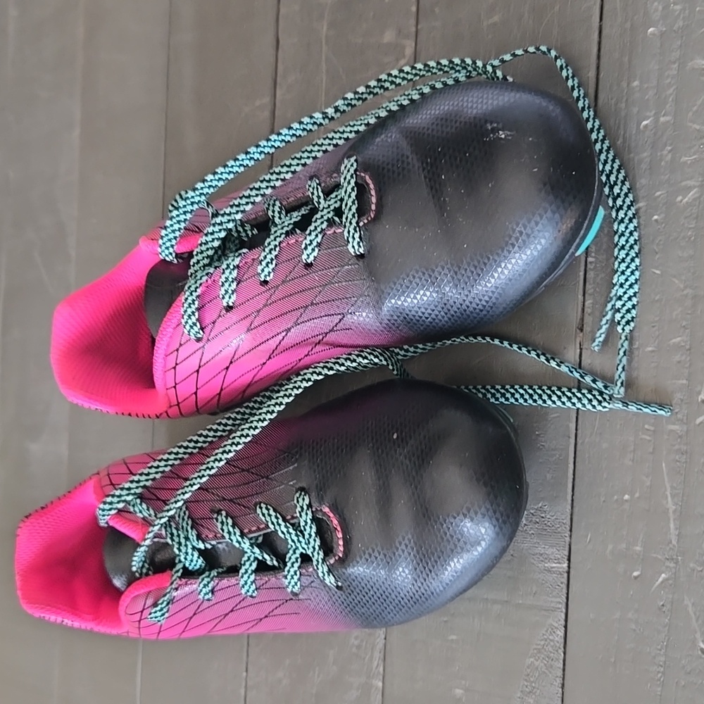 DSG Kids' Soccer Cleats pink/Teal size 2.5